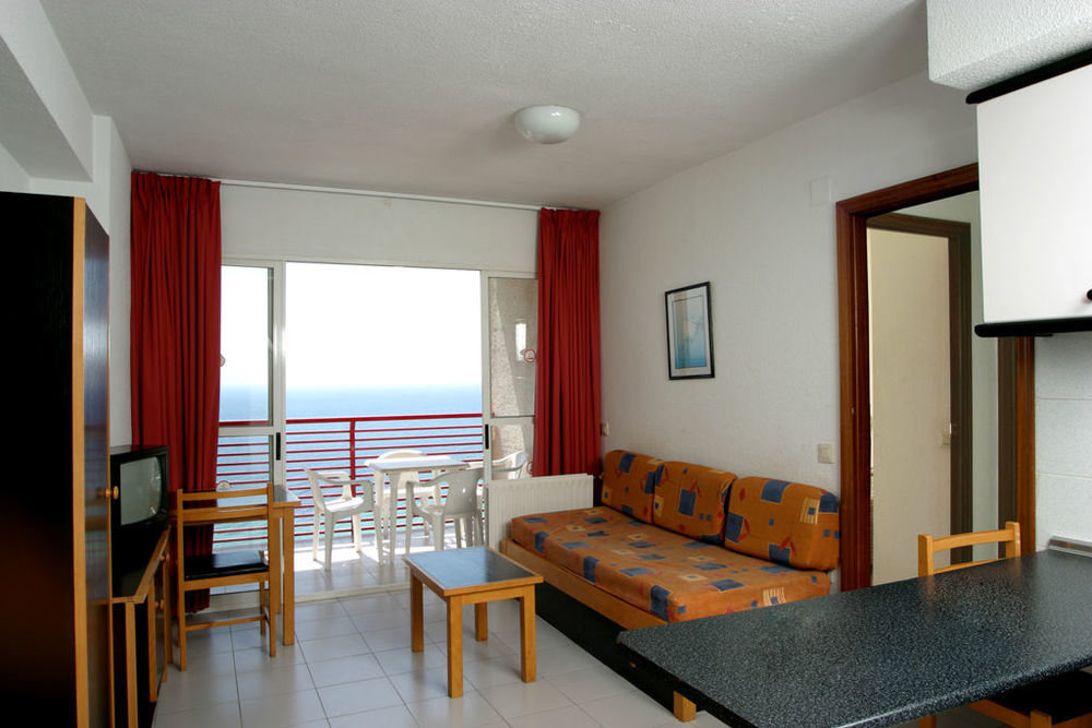 Apartamentos El Faro By Mc Benidorm Esterno foto