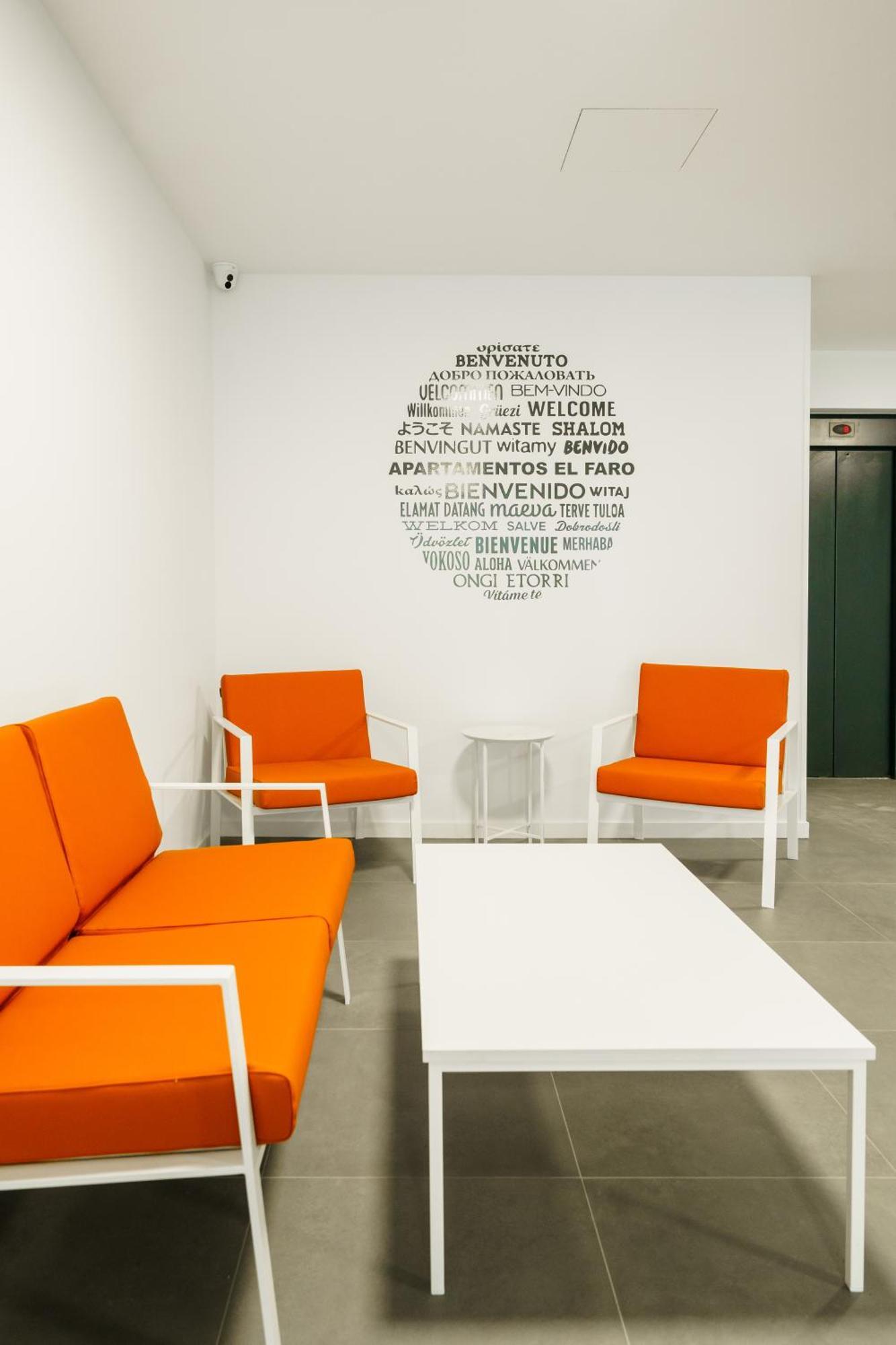 Apartamentos El Faro By Mc Benidorm Esterno foto