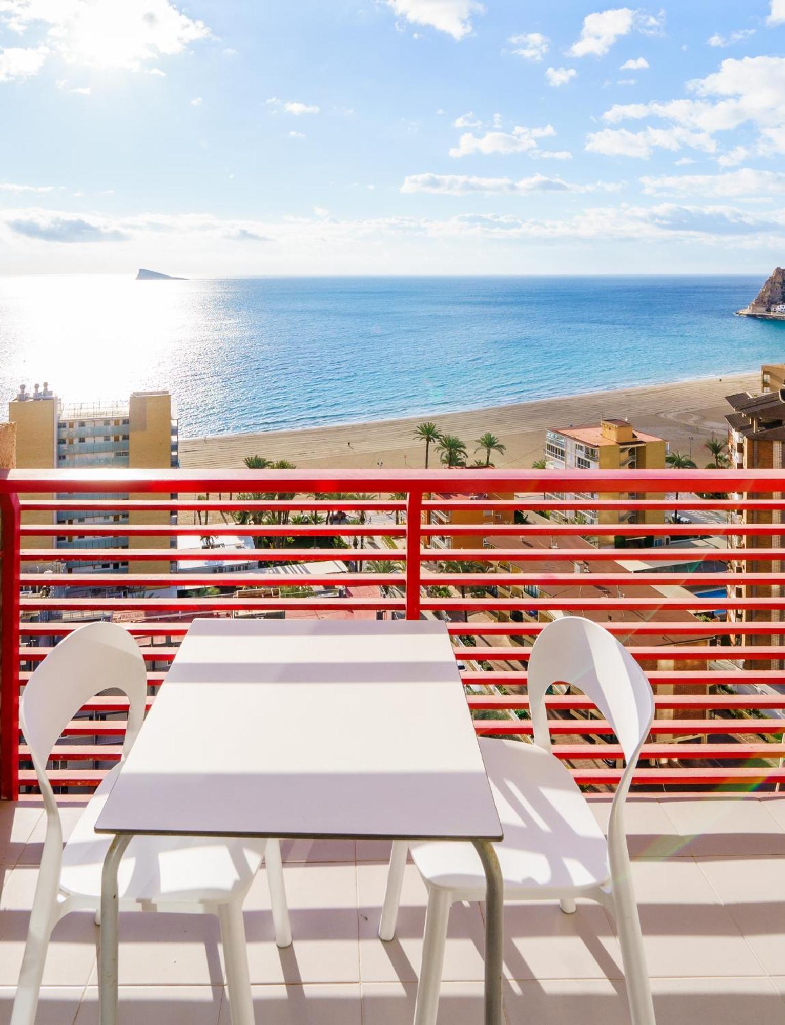 Apartamentos El Faro By Mc Benidorm Esterno foto