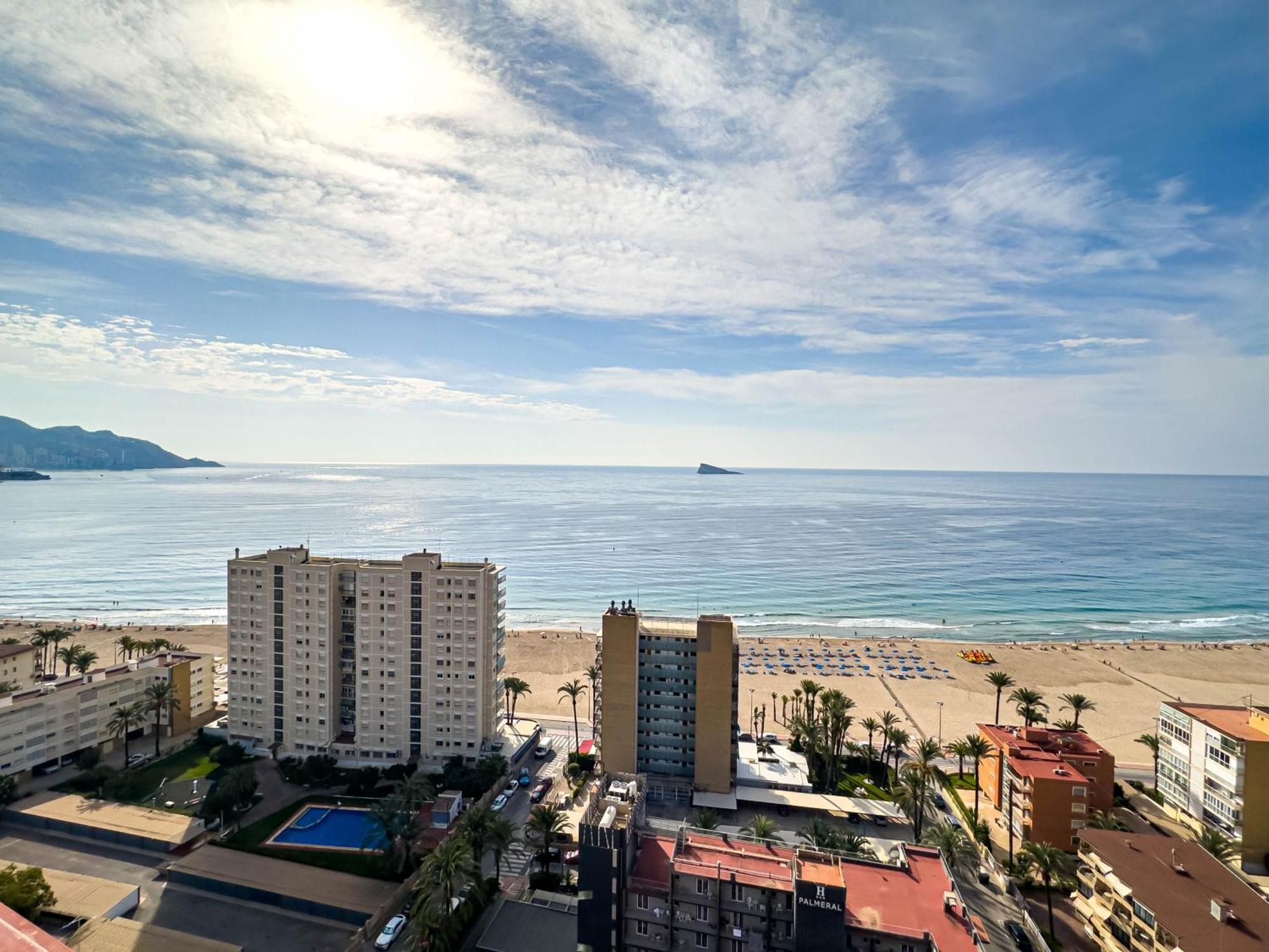 Apartamentos El Faro By Mc Benidorm Esterno foto