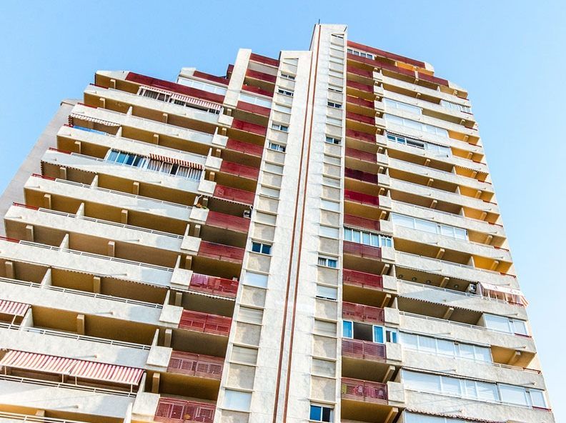 Apartamentos El Faro By Mc Benidorm Esterno foto